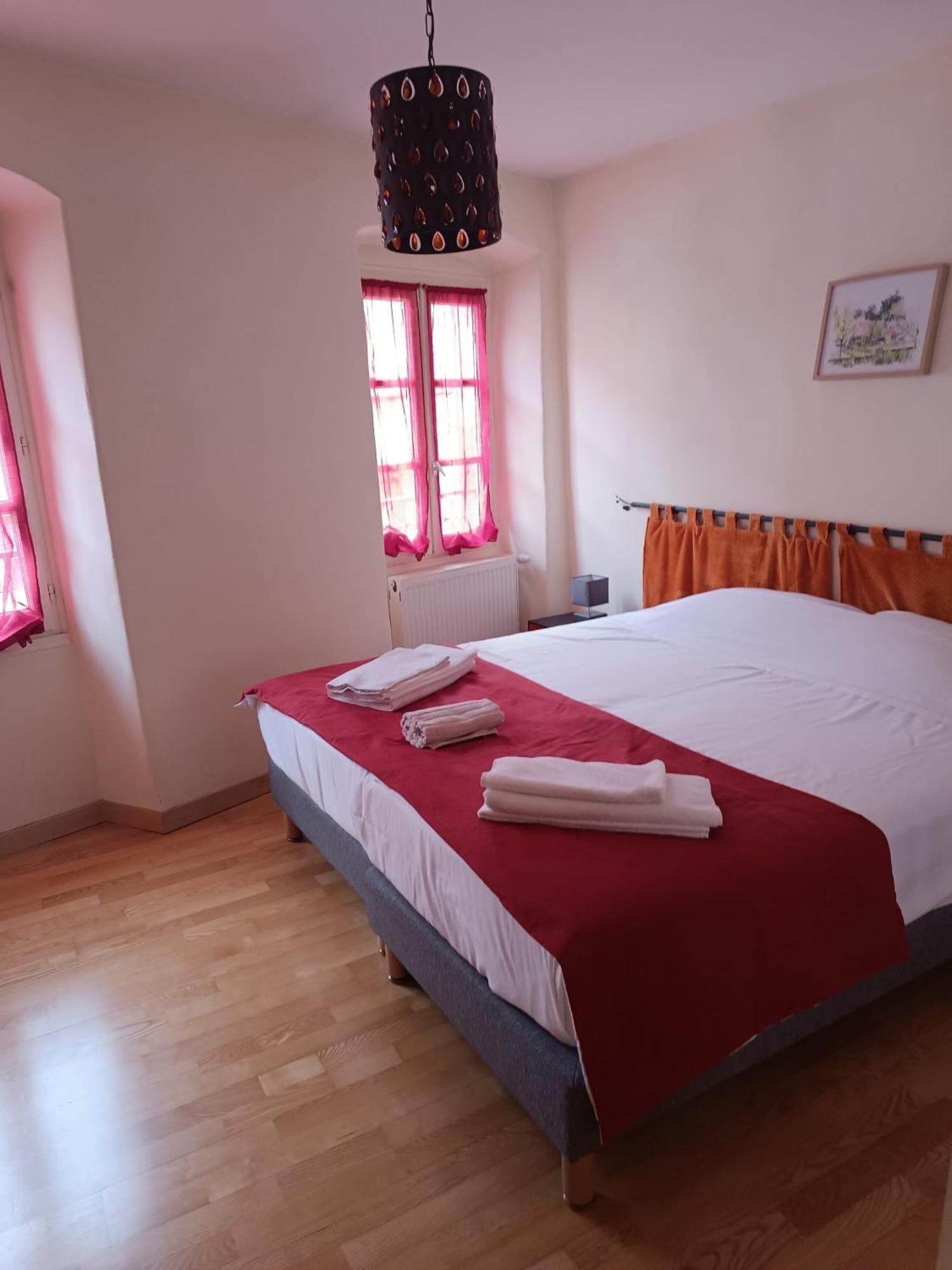 Relais Du Noble Voyageur Hotel Brioude Eksteriør billede